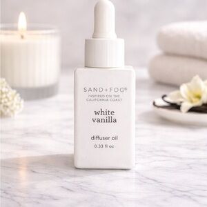 SAND+FOG White Vanilla Diffuser Oil - White
